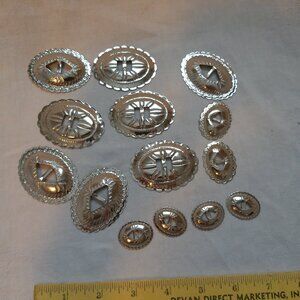 Tandy Leather Co Oval Slotted Conchos Nickel Finish Assorted Sizes Lot of 14